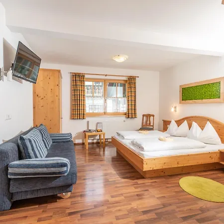 Das kleine Bio Hotel Tiefenbach Schladming Exterior foto