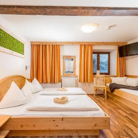 Das kleine Bio Hotel Tiefenbach Schladming Exterior foto