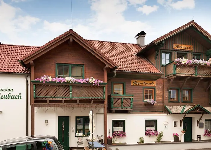 Das kleine Bio Hotel Tiefenbach