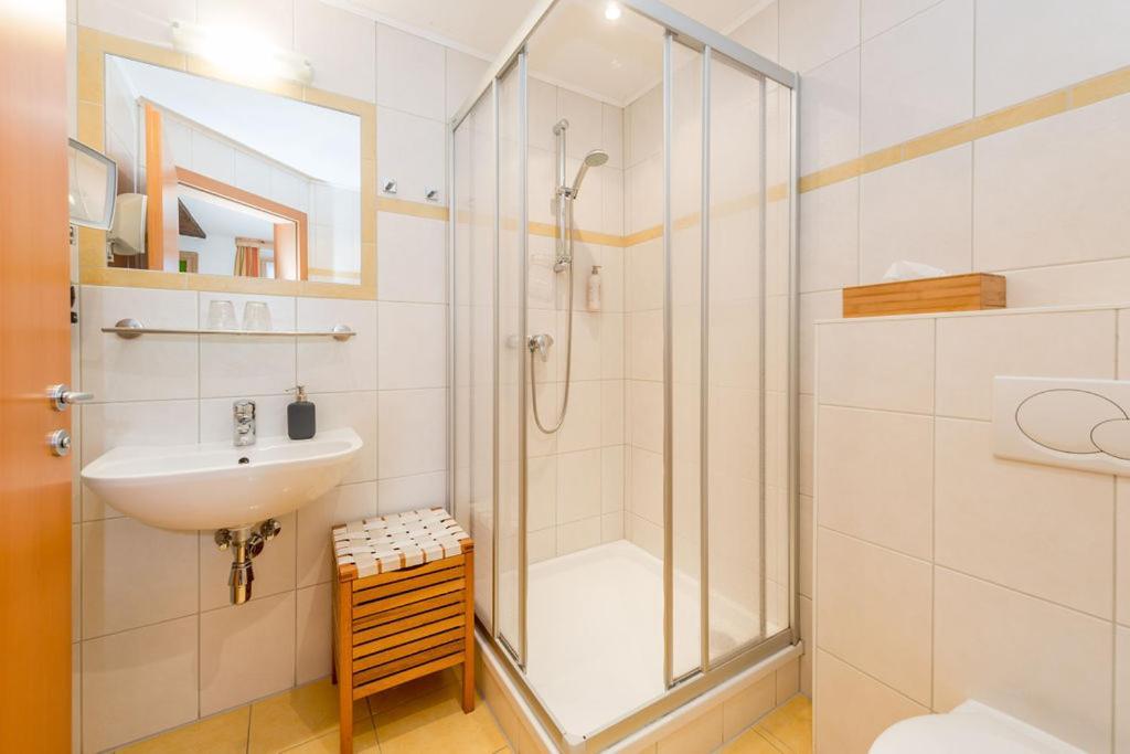 Kleine Bio Tiefenbach Hotel *